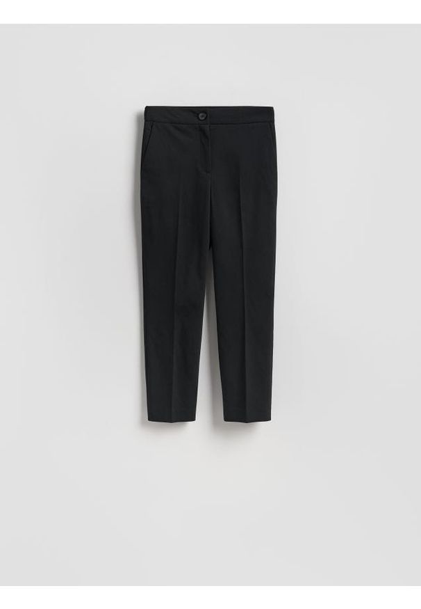 Reserved - Spodnie w kant z bawełną - czarny. Kolor: czarny. Materiał: bawełna