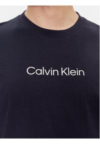 Calvin Klein T-Shirt Hero K10K111346 Granatowy Regular Fit. Kolor: niebieski. Materiał: bawełna #4