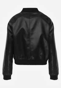 Renee - Czarna Kurtka Przejściowa Typu Bomber Jacket z Imitacji Skóry Izaria. Kolor: czarny. Materiał: skóra. Styl: elegancki #5