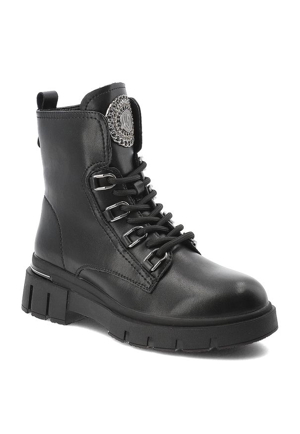 Czarne Botki Filippo Modne Buty Damskie. Okazja: na co dzień. Zapięcie: sznurówki. Kolor: czarny. Materiał: skóra. Wzór: aplikacja. Styl: casual, rockowy, klasyczny