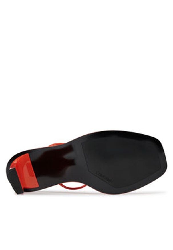 Calvin Klein Klapki Padded Curved Stil Slide 70 HW0HW01992 Czerwony. Kolor: czerwony. Materiał: skóra