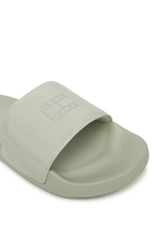 Tommy Jeans Klapki Flag Pool Slide Patent EN0EN02901 Zielony. Kolor: zielony. Materiał: skóra