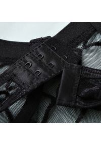 Intica - Body damskie z geometrycznymi przeszyciami eleganckie na co dzień i specjalne okazje Louwra. Kolor: czarny. Materiał: materiał. Wzór: geometria #6