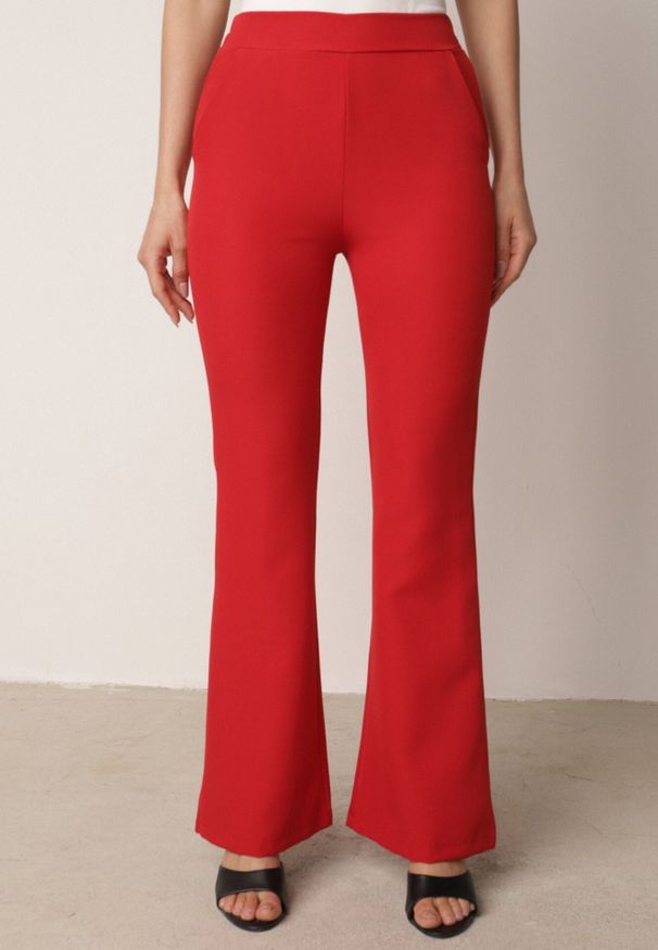 Born2be - Czerwony Komplet Garniturowy Marynarka z Wiązanym Paskiem i Spodnie Falloria. Kolor: czerwony