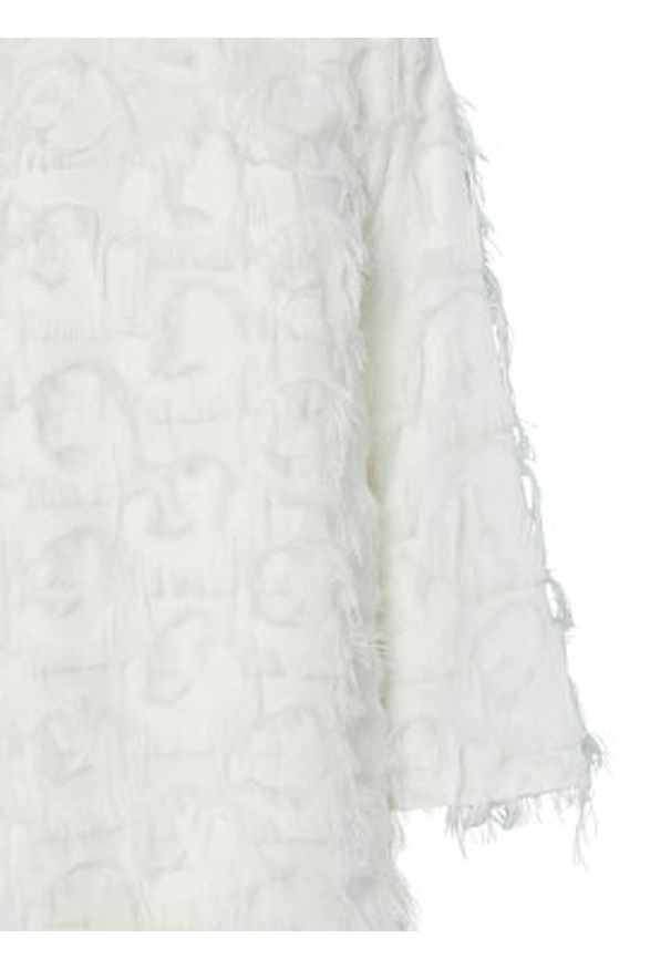 YAS Sukienka koktajlowa 26038226 Biały Loose Fit. Kolor: biały. Materiał: syntetyk. Styl: wizytowy
