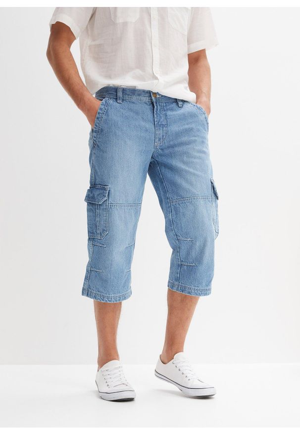 bonprix - Jeansy bojówki 3/4 regular fit z prostymi nogawkami. Kolor: niebieski