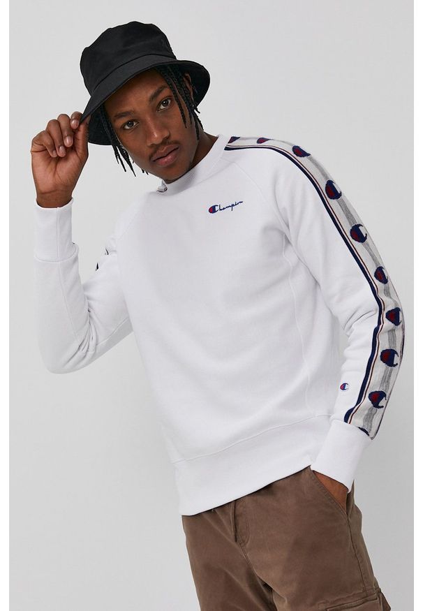Champion - Bluza. Kolor: biały. Materiał: dzianina. Długość rękawa: raglanowy rękaw. Wzór: gładki, aplikacja