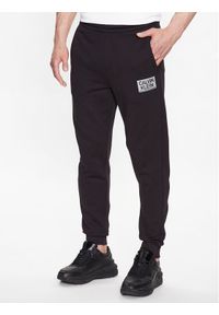 Calvin Klein Spodnie dresowe K10K111875 Czarny Regular Fit. Kolor: czarny. Materiał: bawełna, dresówka