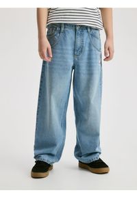 Reserved - Jeansy baggy - niebieski. Kolor: niebieski #1