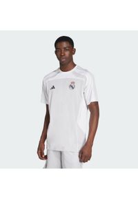 Adidas - Koszulka Real Madrid UBP. Kolor: biały, wielokolorowy, szary. Sezon: lato. Sport: piłka nożna