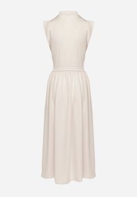 Born2be - Beżowa Sukienka Koszulowa o Rozkloszowanym Kroju z Wiązaniem w Pasie Mavirielle. Okazja: na co dzień. Typ kołnierza: dekolt w serek. Kolor: beżowy. Materiał: skóra. Długość rękawa: długi rękaw. Typ sukienki: koszulowe. Styl: casual, elegancki #3