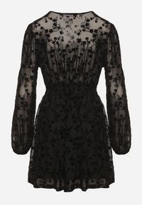 Born2be - Czarna Siateczkowa Sukienka Vices z Kwiatowym Wzorem z Weluru Erhelia. Okazja: na co dzień. Kolor: czarny. Materiał: welur. Wzór: kwiaty. Typ sukienki: proste. Styl: casual, elegancki #3