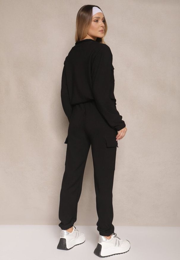 Renee - Czarny Komplet Dresowy Spodnie Cargo i Rozpinana Bluza Isovisa. Kolor: czarny. Materiał: dresówka. Sport: turystyka piesza