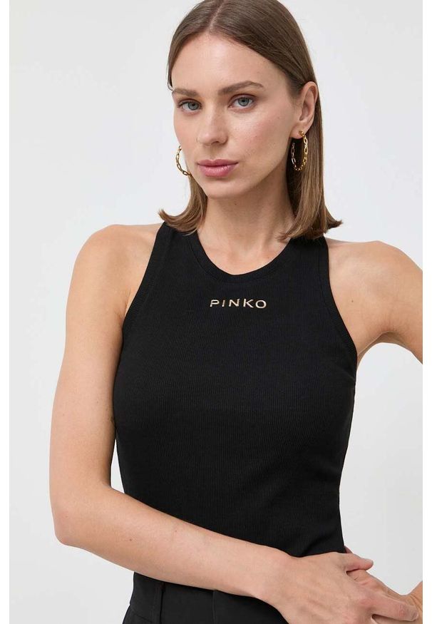 Pinko top damski kolor czarny. Kolor: czarny. Materiał: dzianina, prążkowany. Długość rękawa: na ramiączkach. Styl: klasyczny