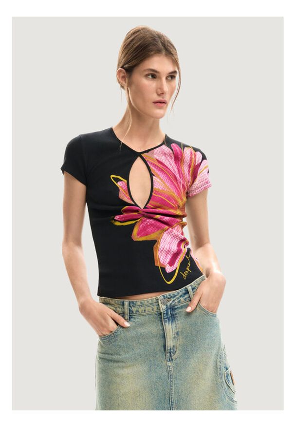 Desigual T-Shirt Dublin 26SWTK05 Czarny Regular Fit. Kolor: czarny. Materiał: bawełna