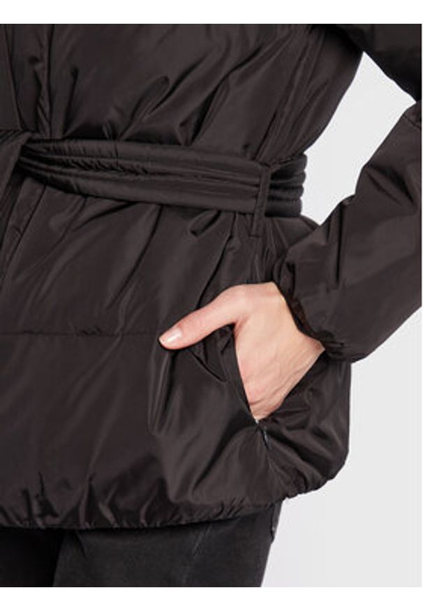Bruuns Bazaar Kurtka puchowa Down Lenina BBW2992 Czarny Regular Fit. Kolor: czarny. Materiał: syntetyk