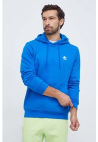 adidas Originals bluza męska kolor niebieski z kapturem gładka. Typ kołnierza: kaptur. Kolor: niebieski. Materiał: materiał. Wzór: gładki #1