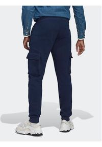 Adidas - adidas Spodnie dresowe adicolor Essentials Trefoil HK0185 Granatowy Slim Fit. Kolor: niebieski. Materiał: syntetyk, dresówka #5