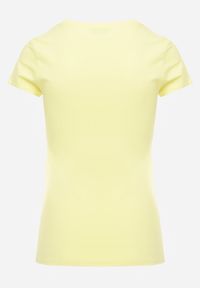 Born2be - Żółty T-shirt Eudinna. Okazja: na co dzień. Kolor: żółty. Materiał: bawełna, tkanina. Długość rękawa: krótki rękaw. Długość: krótkie. Styl: klasyczny, casual #5