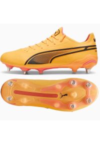 Buty Puma King Ultimate MxSG 107562 04 pomarańczowe. Kolor: pomarańczowy. Materiał: materiał, syntetyk. Szerokość cholewki: normalna. Sport: piłka nożna