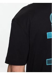 Calvin Klein Jeans T-Shirt J30J324225 Czarny Regular Fit. Kolor: czarny. Materiał: bawełna #3