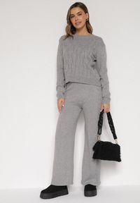 Born2be - Szary Komplet z Wełną i Bawełną Sweter ze Splotem i Szerokie Spodnie Reinettia. Kolor: szary. Materiał: wełna, bawełna. Wzór: ze splotem #6