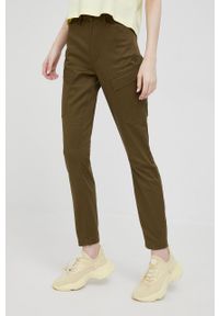 G-Star RAW - G-Star Raw spodnie damskie kolor beżowy fason cargo high waist. Stan: podwyższony. Kolor: zielony