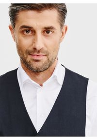 Pako Lorente - PAKO LORENTE – Granatowa dwurzędowa kamizelka męska. Okazja: na studniówkę. Kolor: niebieski, czarny. Materiał: poliester, elastan, wiskoza. Styl: elegancki, młodzieżowy #2