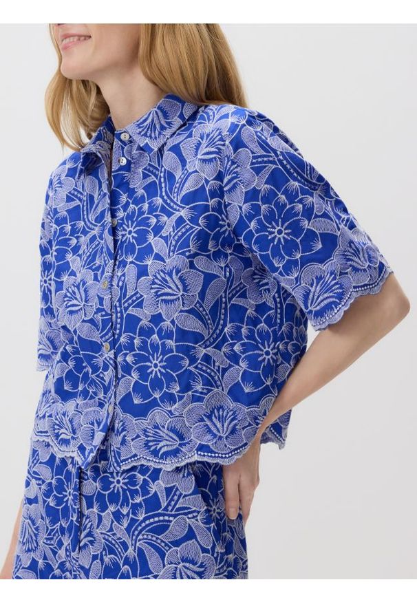 Reserved - Bawełniana koszula z haftem - wielobarwny. Materiał: bawełna. Wzór: haft