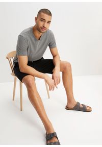 bonprix - Bermudy dresowe, regular fit. Kolor: czarny. Materiał: dresówka #2