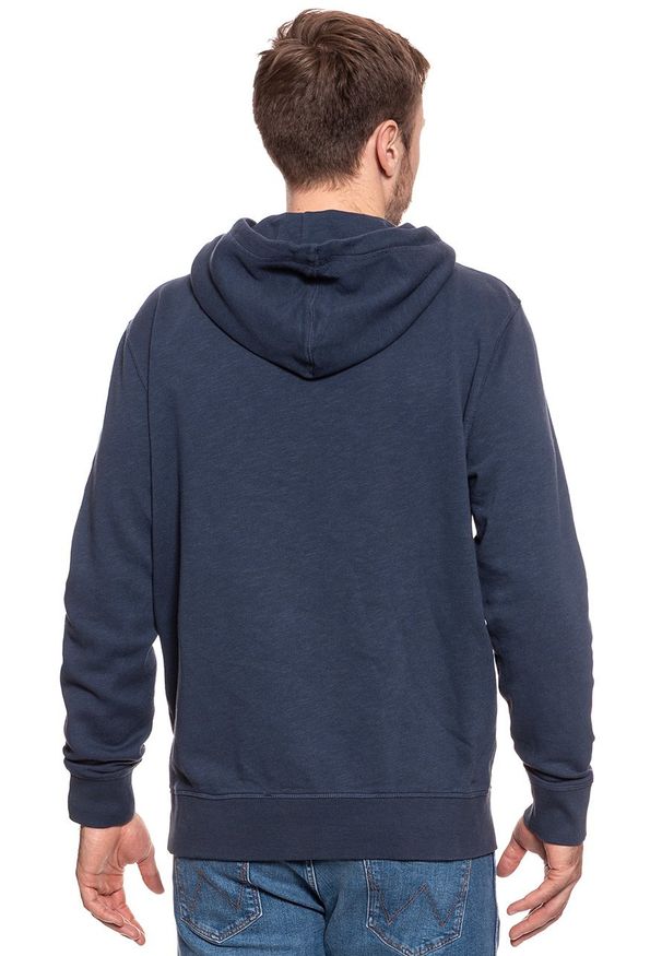 Mustang - MUSTANG BLUZA Terry Hoodie BLUE NIGHTS 1006030 4085. Typ kołnierza: kaptur. Wzór: napisy
