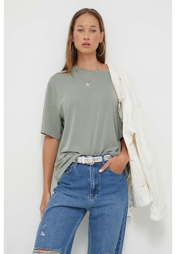 Abercrombie & Fitch t-shirt damski kolor zielony. Kolor: zielony. Materiał: dzianina, prążkowany