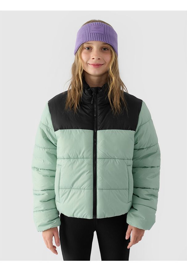 4f - 4F Kurtka puchowa z wypełnieniem syntetycznym dziewczęca - miętowa 134 (8-9 lat). Okazja: na co dzień. Typ kołnierza: kołnierzyk stójkowy. Kolor: turkusowy. Materiał: syntetyk, puch. Długość: długie. Wzór: gładki. Sezon: lato. Styl: klasyczny, casual, sportowy