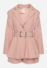 Born2be - Ciemnoróżowy Kombinezon w Stylu Garniturowym z Paskiem i Ozdobnym Guzikiem Arazia. Kolor: różowy. Styl: elegancki #2