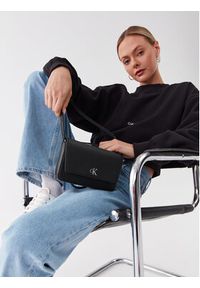 Calvin Klein Jeans Torebka Minimal Monogram Walet W/Strap K60K610704 Czarny. Kolor: czarny. Materiał: skórzane #3