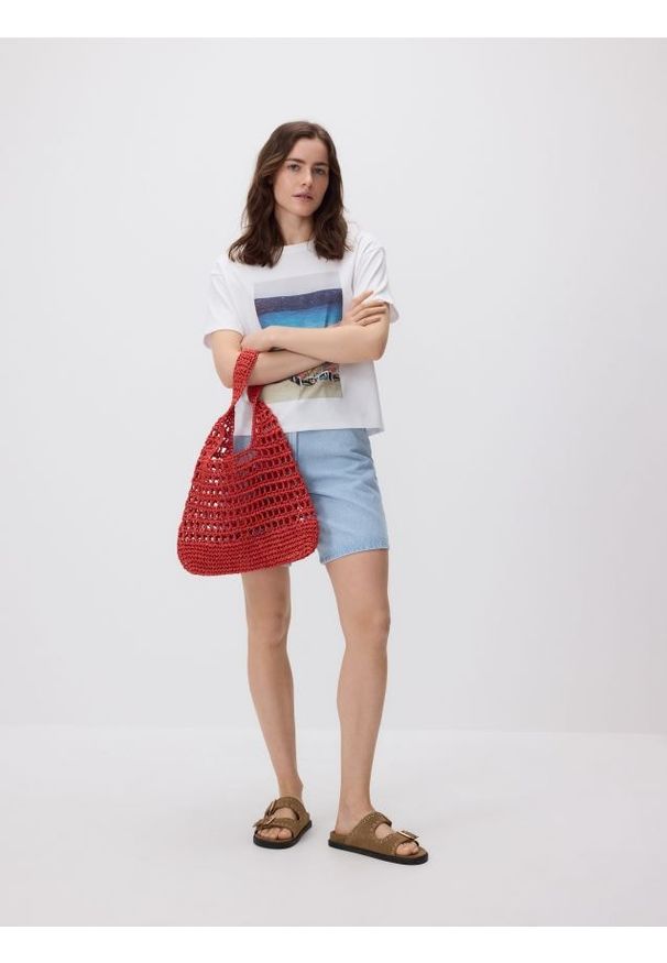 Reserved - T-shirt z nadrukiem - biały. Kolor: biały. Materiał: bawełna. Wzór: nadruk