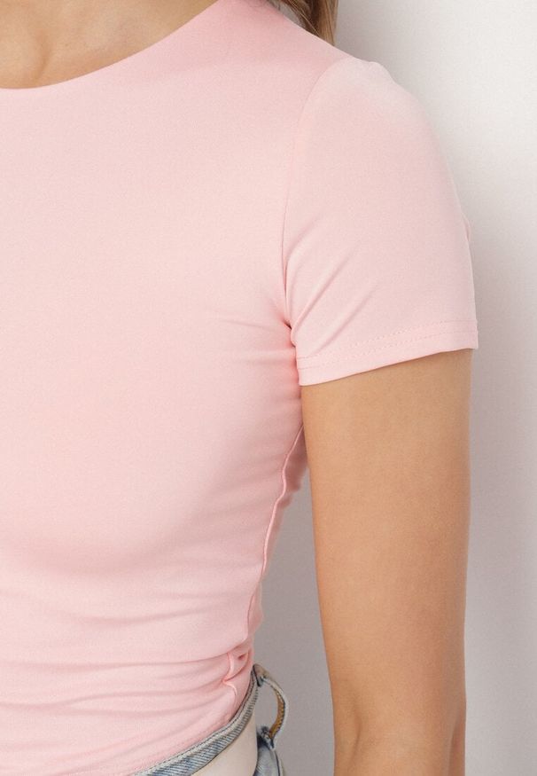 Born2be - Różowy T-shirt Krótki z Wiskozą Eframera. Okazja: na co dzień. Kolor: różowy. Materiał: wiskoza. Długość: krótkie. Styl: klasyczny, casual, elegancki