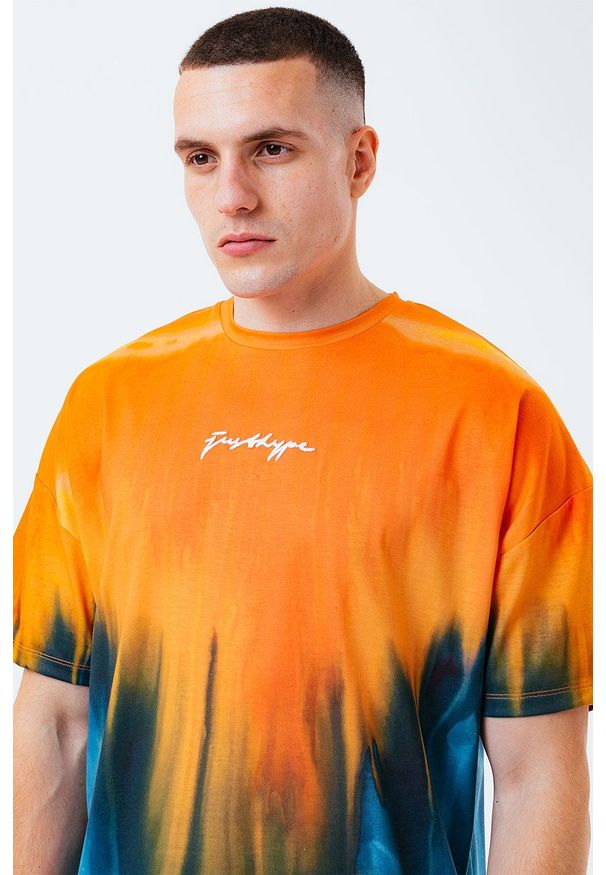 Hype - T-shirt. Okazja: na co dzień. Materiał: dzianina. Styl: casual
