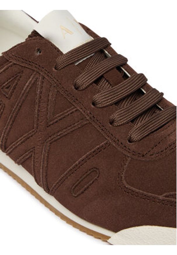 Armani Exchange Sneakersy XW002794 AF19687 U6018 Brązowy. Kolor: brązowy. Materiał: skóra, zamsz