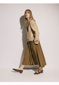Reserved - Spódnica z wiskozą - oliwkowy. Kolor: oliwkowy. Materiał: wiskoza #1