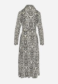 Born2be - Czarno-Biała Rozkloszowana Sukienka Midi o Koszulowym Fasonie z Ozdobnym Wzorem Liovia. Kolor: czarny. Materiał: materiał. Typ sukienki: koszulowe. Styl: klasyczny. Długość: midi #6