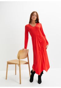 bonprix - Sukienka midi z poliestru z recyklingu. Kolor: czerwony. Materiał: poliester. Długość: midi #1