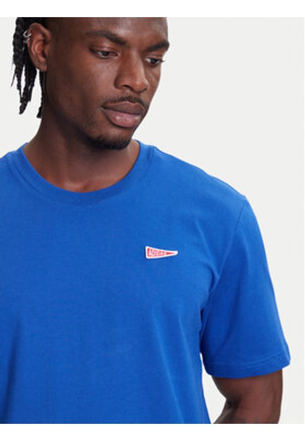 Adidas - adidas T-Shirt Pennant Trim Graphic JL9227 Niebieski Regular Fit. Kolor: niebieski. Materiał: bawełna