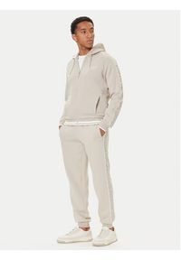 Guess Bluza Z5BQ12 KB3P2 Beżowy Regular Fit. Kolor: beżowy. Materiał: syntetyk #4