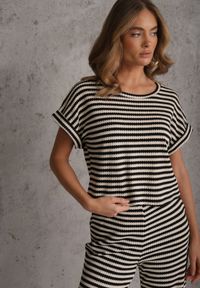 Renee - Beżowo-Czarny Komplet z Dzianiny w Paski z Bawełną Bluzka z Krótkim Rękawem i Spodnie Akiseithe. Kolor: beżowy. Materiał: bawełna, dzianina. Wzór: paski #4