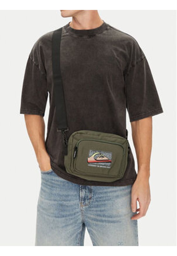 Quiksilver Torebka QUIC-M-004-07 Khaki. Kolor: brązowy. Materiał: materiał