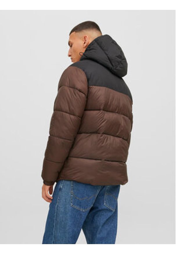 Jack & Jones Kurtka zimowa 12235859 Brązowy Regular Fit. Kolor: brązowy. Materiał: syntetyk. Sezon: zima