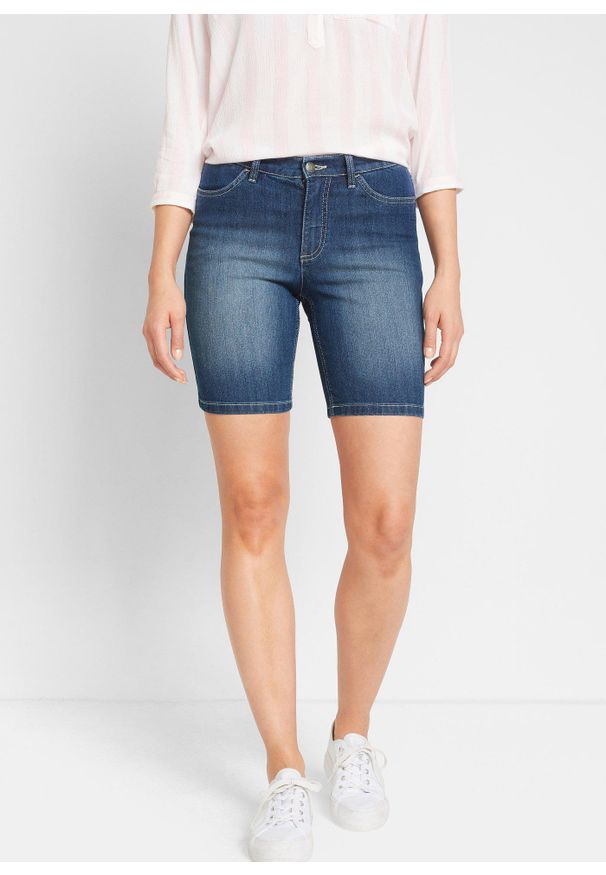 bonprix - Bermudy jeansowe ze średnim stanem. Kolor: niebieski. Sezon: lato