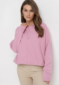 Born2be - Różowy Sweter o Luźnym Fasonie z Rękawami Typu Nietoperz Poxure. Kolor: różowy. Materiał: skóra