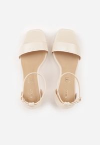 Born2be - Beżowe Sandały VICES na Słupku z Wkładką ze Skóry Naturalnej Azirera. Zapięcie: pasek. Kolor: beżowy. Materiał: skóra. Obcas: na słupku. Styl: wizytowy #7